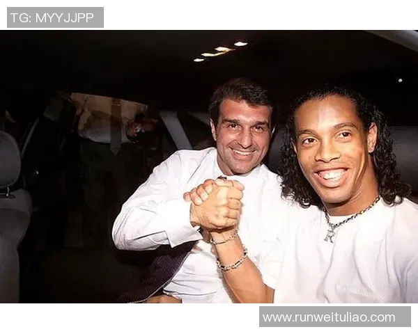 从青涩少年到巨星光环足球球星样貌变化背后的故事