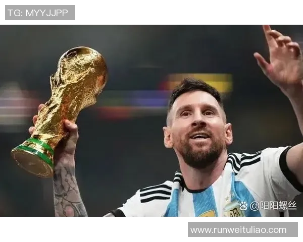 全球历史十位最伟大足球巨星排名及其传奇成就分析 全球历史十位最伟大足球巨星排名及其传奇成就分析