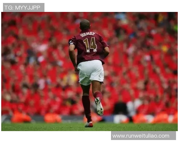 足球传奇巅峰瞬间燃爆全场球星集锦瞬间回顾荣耀与激情共鸣 足球传奇巅峰瞬间燃爆全场球星集锦瞬间回顾荣耀与激情共鸣